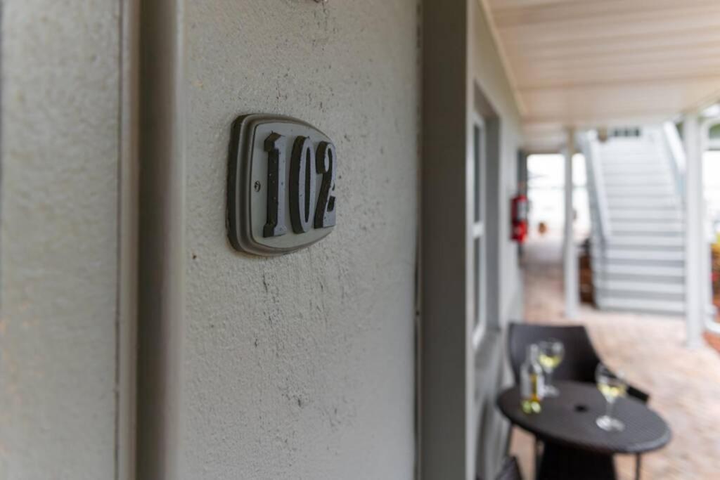 102-Tiny Treasure-Waterfront With Heated Pool Apartman St. Pete Beach Kültér fotó